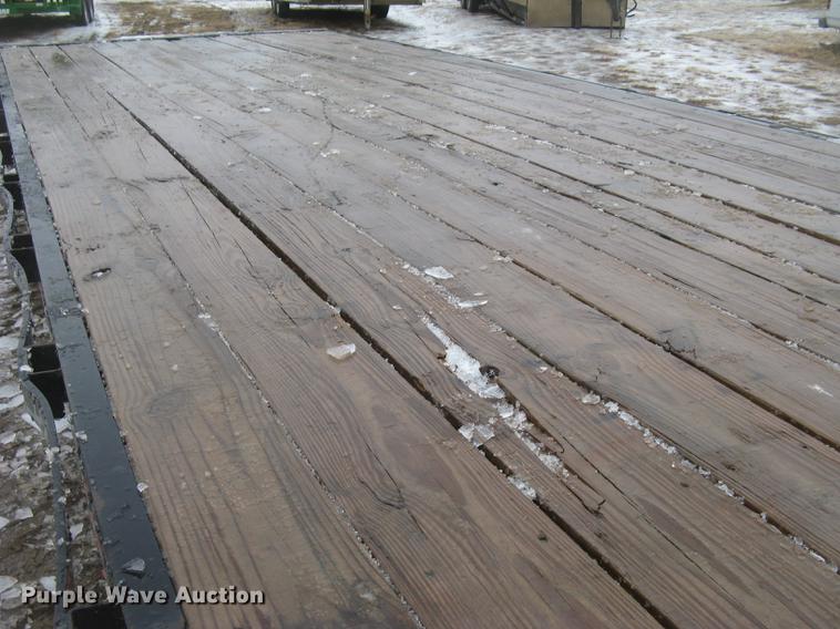 image for item DC2343 2013 Parker Performance flatbed trailer