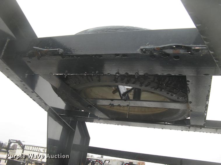 image for item DC2343 2013 Parker Performance flatbed trailer