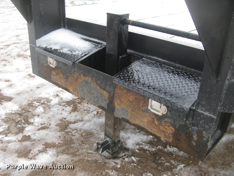 image for item DC2343 2013 Parker Performance flatbed trailer