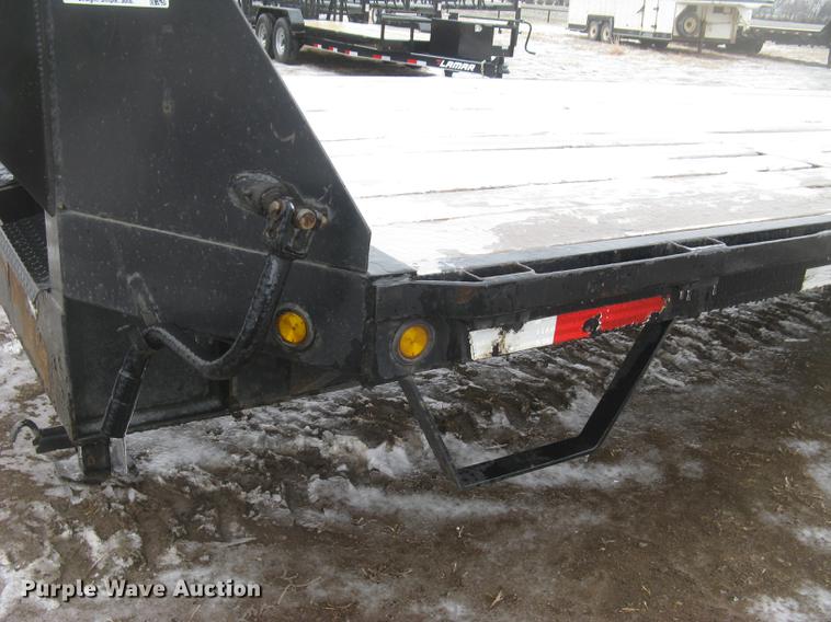 image for item DC2343 2013 Parker Performance flatbed trailer