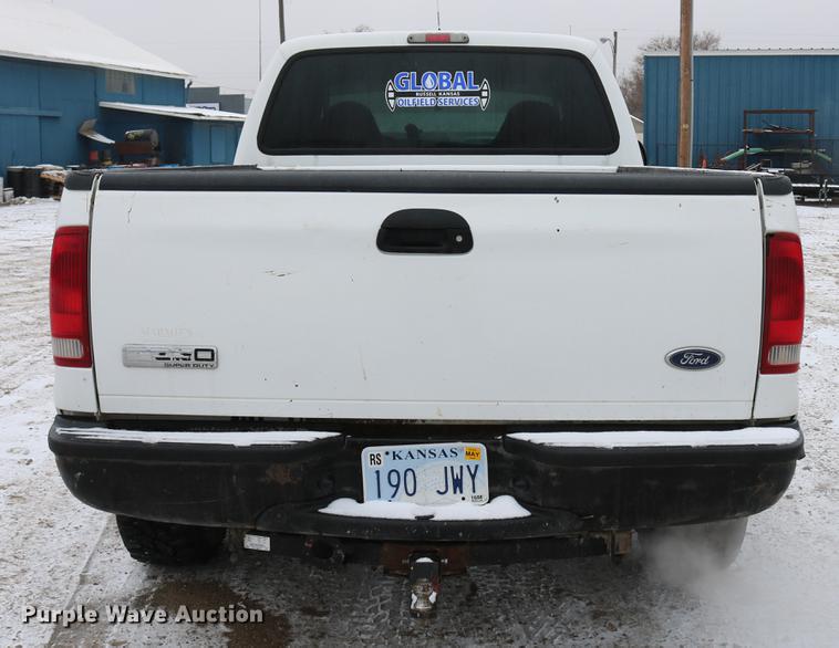 image for item DC3534 2006 Ford F250 Super Duty SuperCab pickup truck