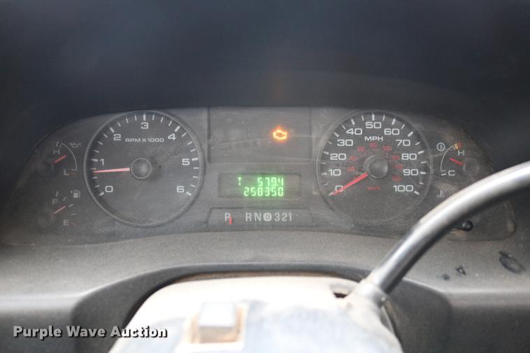 image for item DC3534 2006 Ford F250 Super Duty SuperCab pickup truck