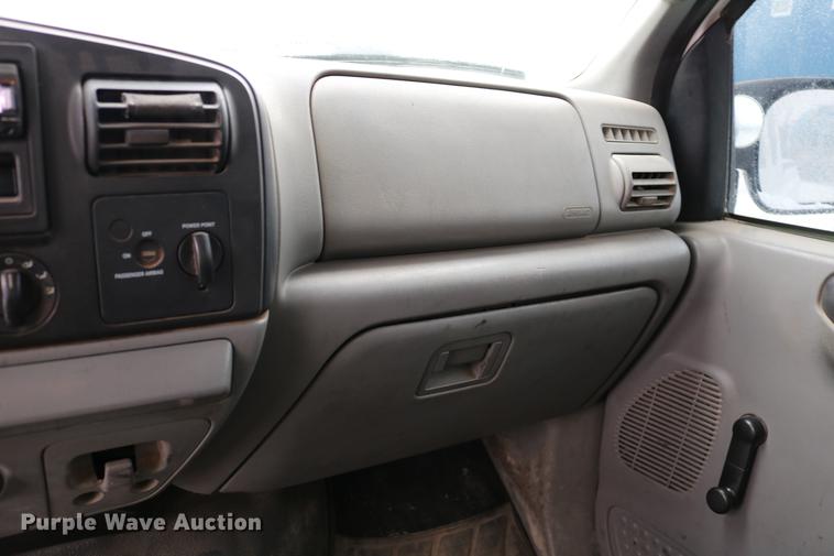 image for item DC3534 2006 Ford F250 Super Duty SuperCab pickup truck