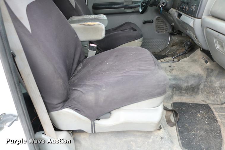 image for item DC3534 2006 Ford F250 Super Duty SuperCab pickup truck