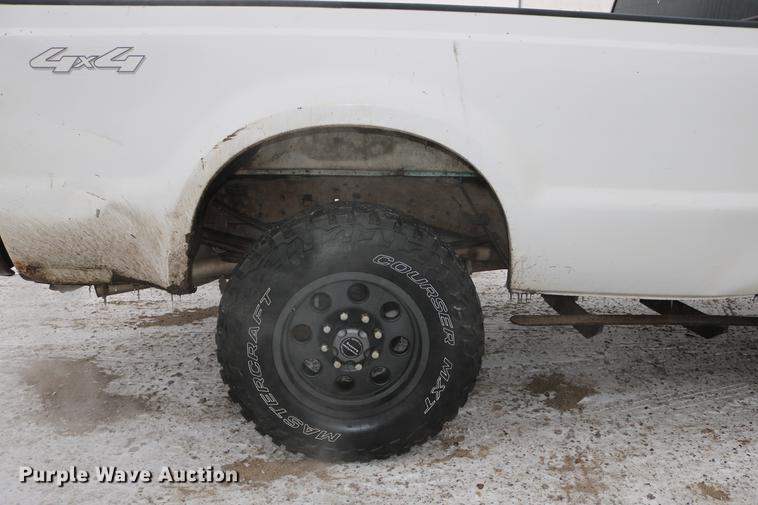 image for item DC3534 2006 Ford F250 Super Duty SuperCab pickup truck