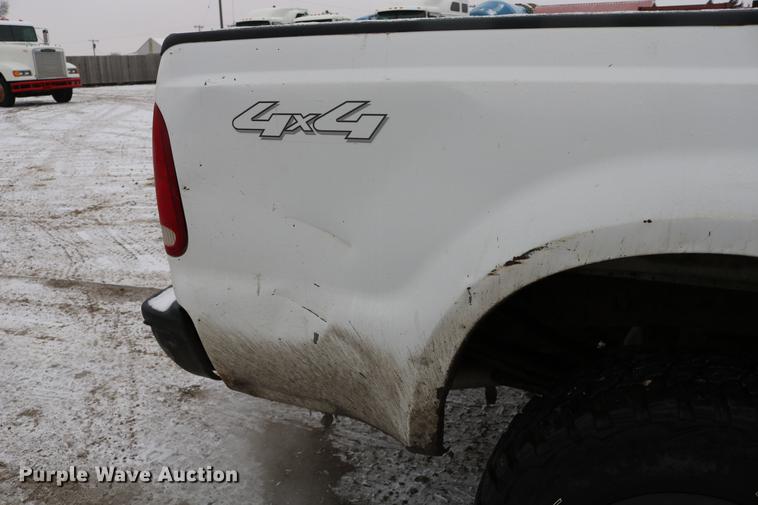 image for item DC3534 2006 Ford F250 Super Duty SuperCab pickup truck