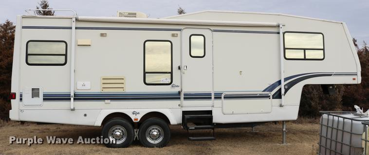 image for item DC3541 1996 Western Recreational Vehicles Alpenlite camper