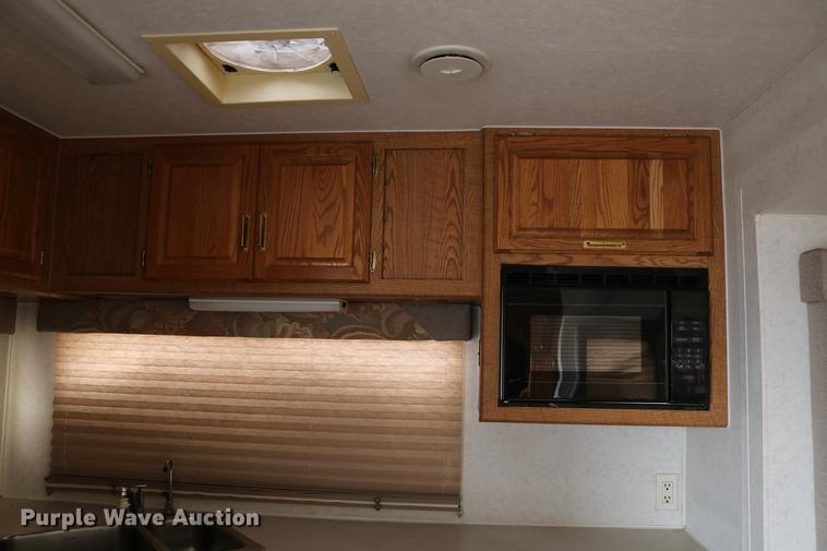 image for item DC3541 1996 Western Recreational Vehicles Alpenlite camper