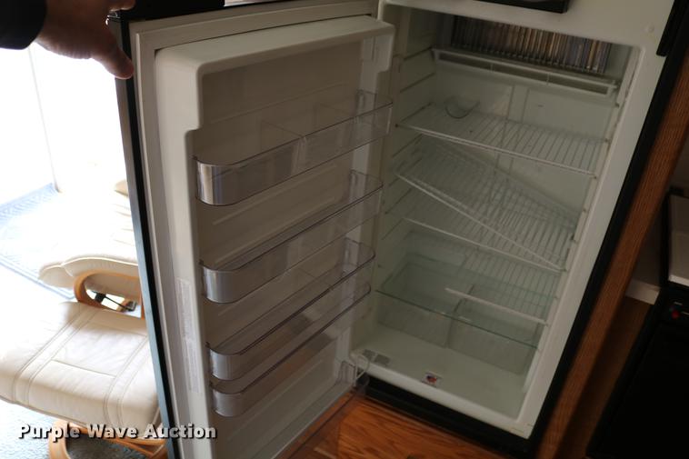 image for item DC3541 1996 Western Recreational Vehicles Alpenlite camper