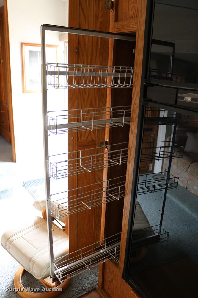 image for item DC3541 1996 Western Recreational Vehicles Alpenlite camper