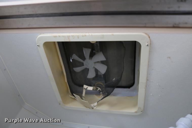 image for item DC3541 1996 Western Recreational Vehicles Alpenlite camper