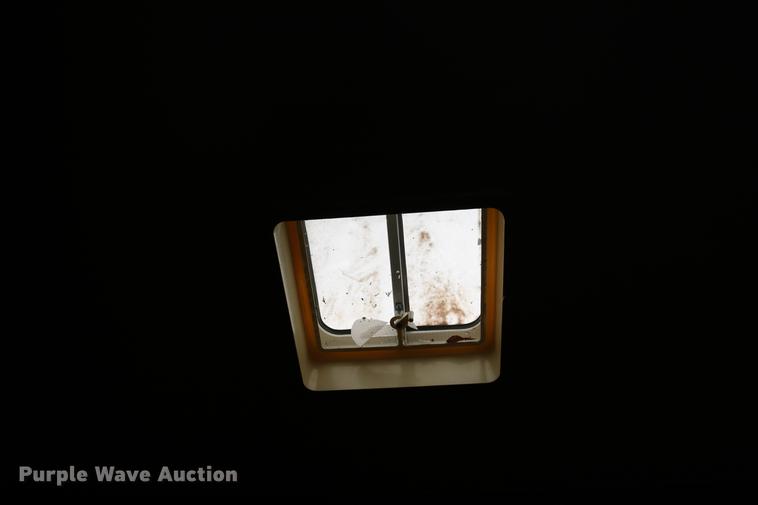 image for item DC3541 1996 Western Recreational Vehicles Alpenlite camper