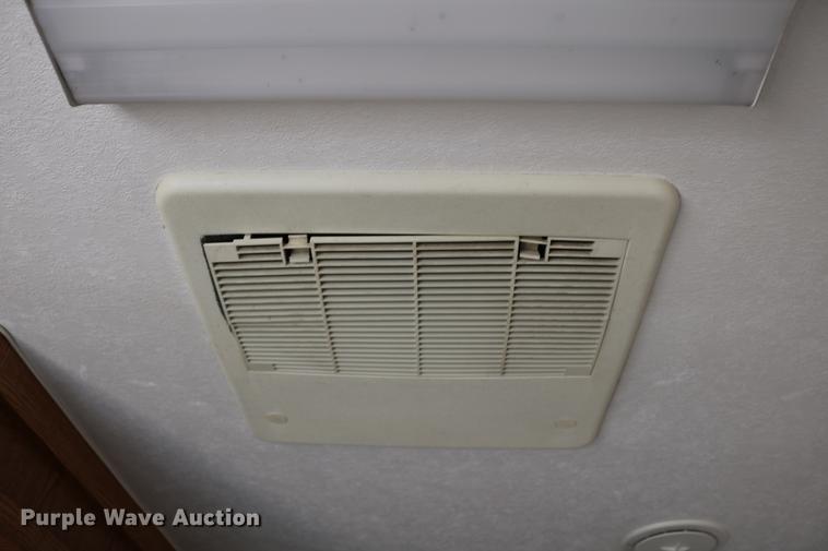 image for item DC3541 1996 Western Recreational Vehicles Alpenlite camper