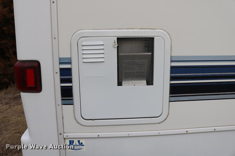 image for item DC3541 1996 Western Recreational Vehicles Alpenlite camper