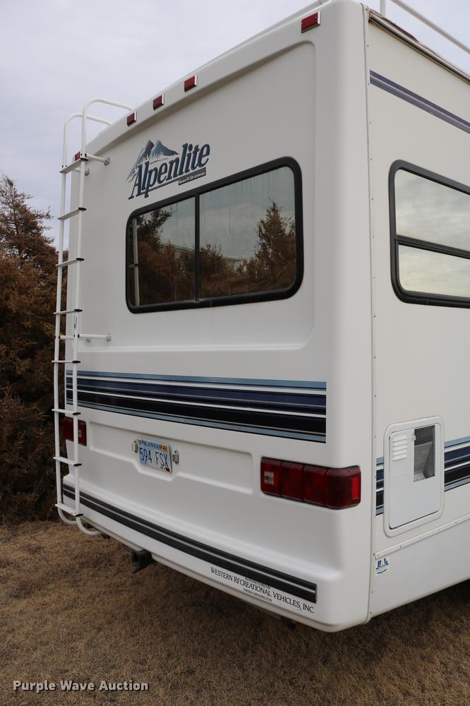 image for item DC3541 1996 Western Recreational Vehicles Alpenlite camper