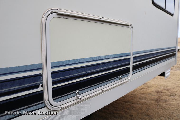 image for item DC3541 1996 Western Recreational Vehicles Alpenlite camper