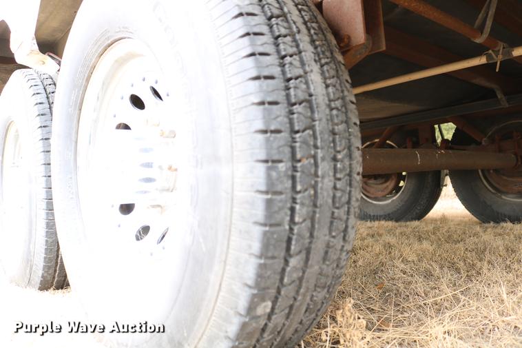 image for item DC3541 1996 Western Recreational Vehicles Alpenlite camper