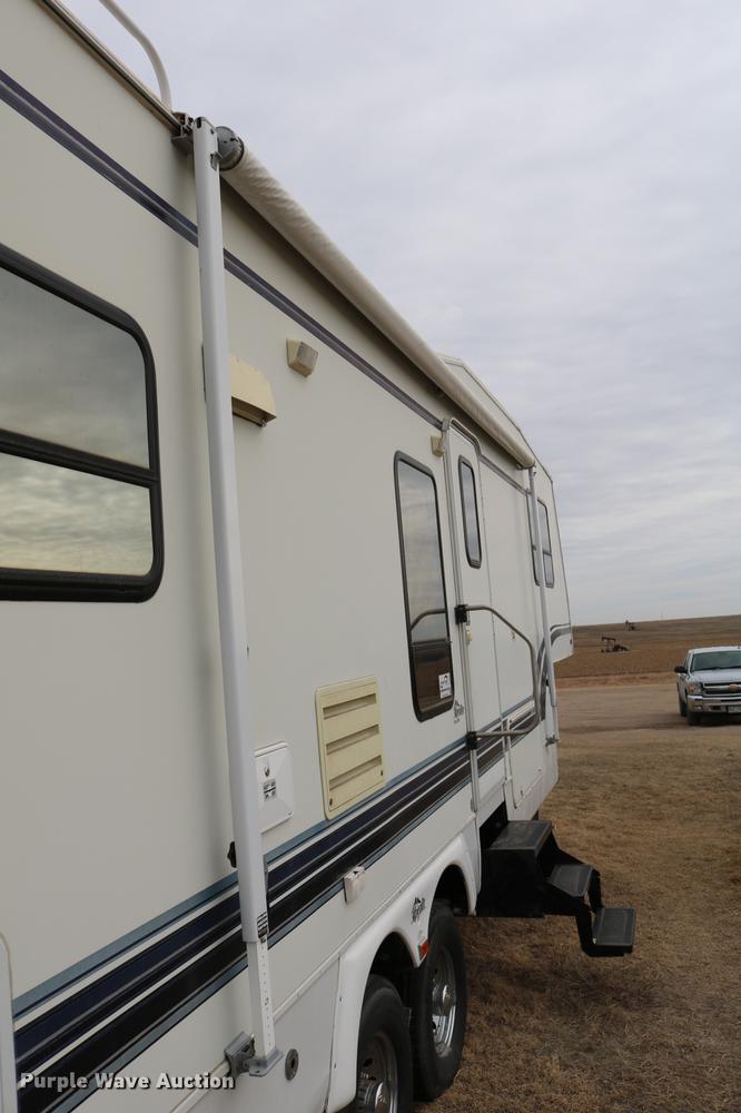 image for item DC3541 1996 Western Recreational Vehicles Alpenlite camper