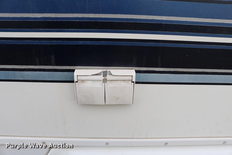 image for item DC3541 1996 Western Recreational Vehicles Alpenlite camper