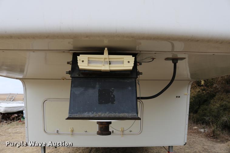 image for item DC3541 1996 Western Recreational Vehicles Alpenlite camper