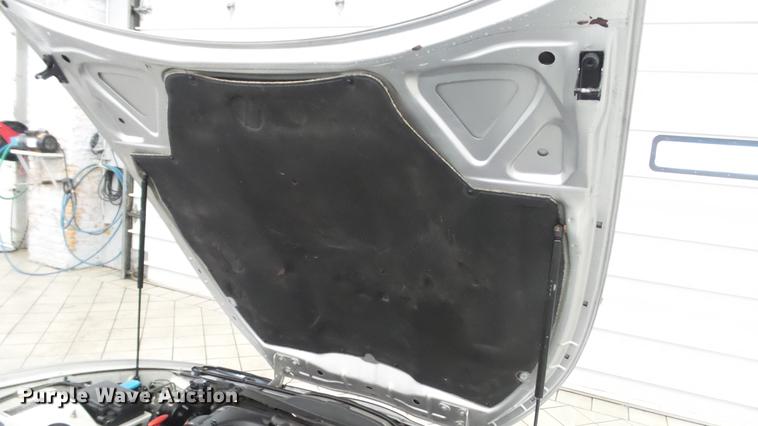 image for item DC5610 2001 Jaguar XK8 convertible