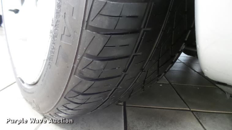 image for item DC5610 2001 Jaguar XK8 convertible