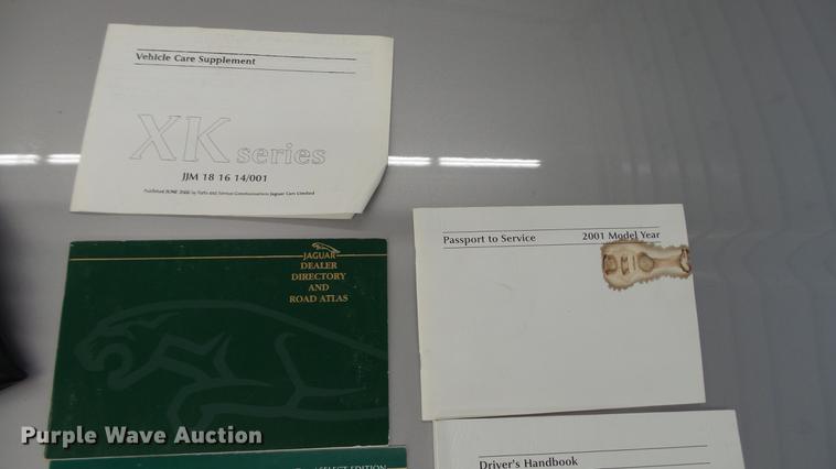 image for item DC5610 2001 Jaguar XK8 convertible