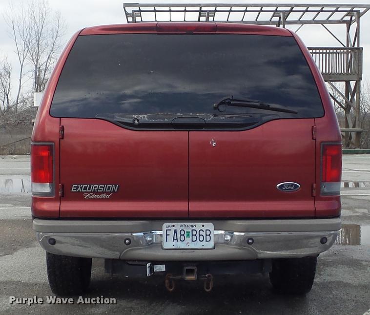 image for item DC7392 2000 Ford Excursion Limited SUV