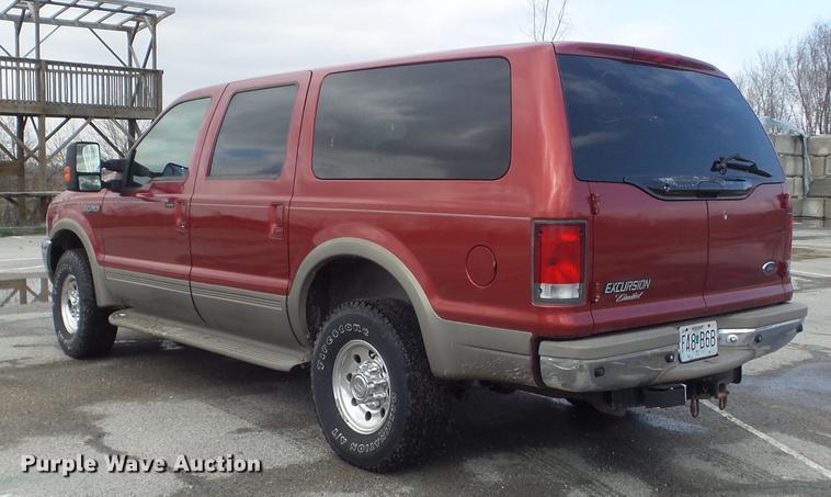 image for item DC7392 2000 Ford Excursion Limited SUV