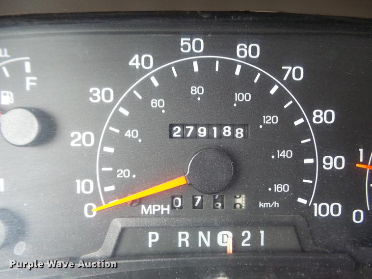 image for item DC7392 2000 Ford Excursion Limited SUV