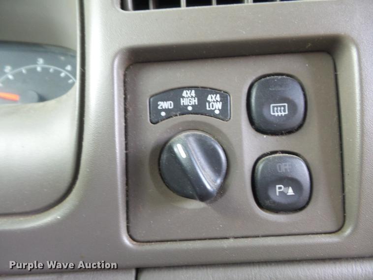 image for item DC7392 2000 Ford Excursion Limited SUV