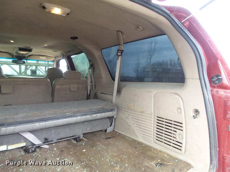 image for item DC7392 2000 Ford Excursion Limited SUV