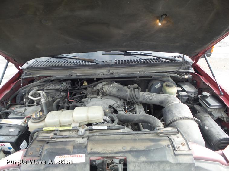 image for item DC7392 2000 Ford Excursion Limited SUV