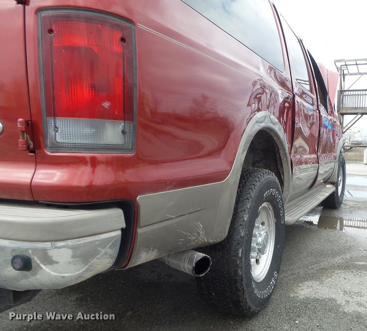 image for item DC7392 2000 Ford Excursion Limited SUV