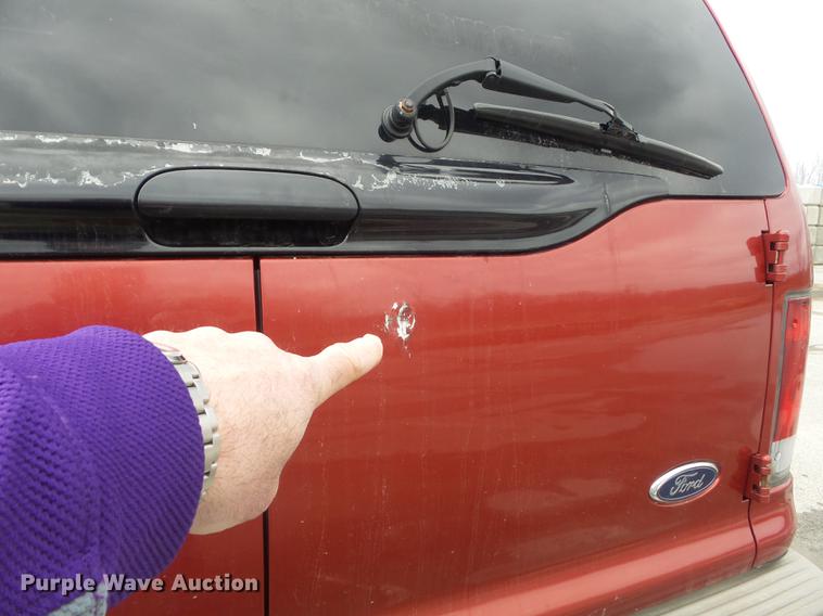 image for item DC7392 2000 Ford Excursion Limited SUV