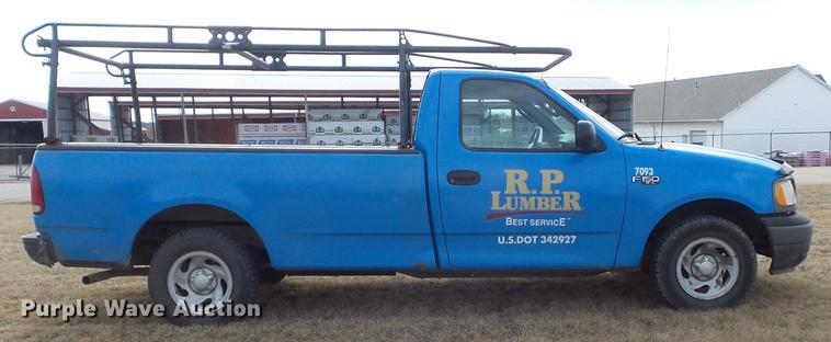 image for item DC7409 2003 Ford F150 XL pickup truck