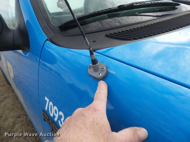 image for item DC7409 2003 Ford F150 XL pickup truck