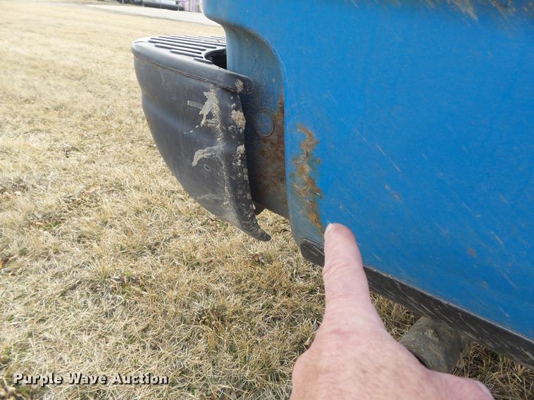 image for item DC7409 2003 Ford F150 XL pickup truck