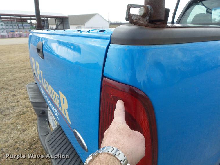 image for item DC7409 2003 Ford F150 XL pickup truck