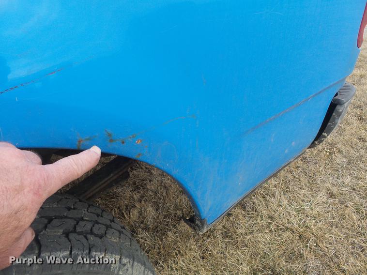 image for item DC7409 2003 Ford F150 XL pickup truck