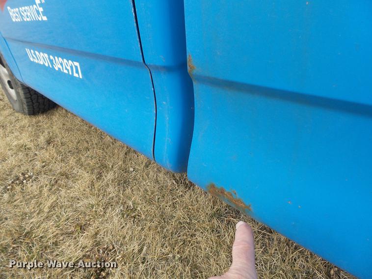 image for item DC7409 2003 Ford F150 XL pickup truck