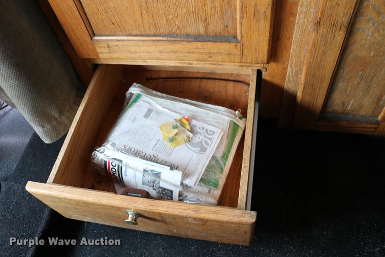 image for item DC7717 2004 International 7500 box truck