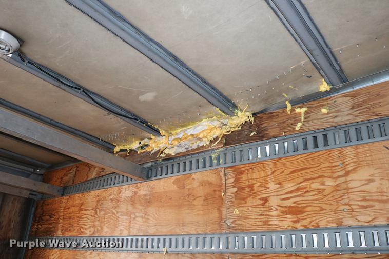 image for item DC7717 2004 International 7500 box truck