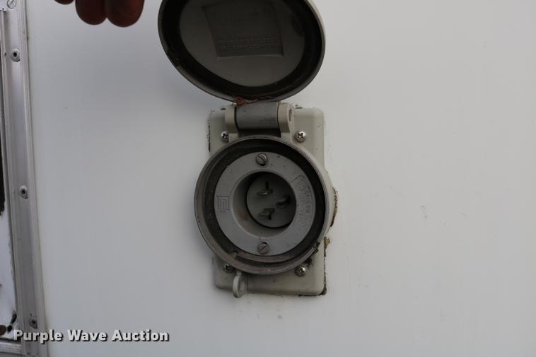 image for item DC7717 2004 International 7500 box truck