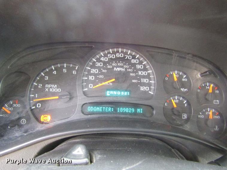 image for item DC8256 2005 Chevrolet Silverado 1500 Ext. Cab pickup truck