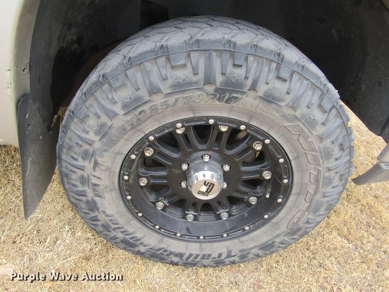 image for item DC8256 2005 Chevrolet Silverado 1500 Ext. Cab pickup truck