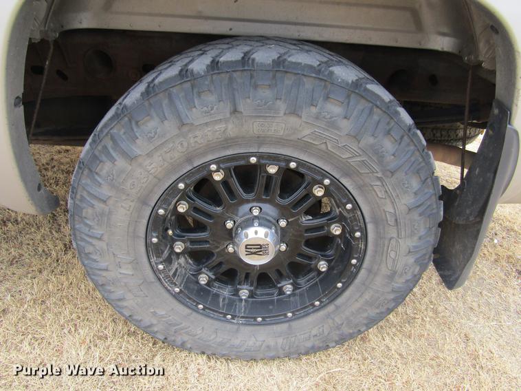 image for item DC8256 2005 Chevrolet Silverado 1500 Ext. Cab pickup truck