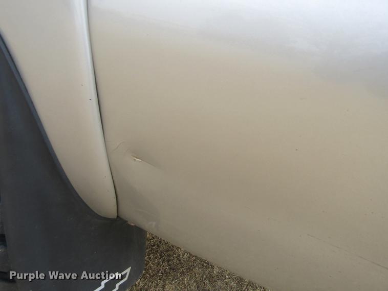 image for item DC8256 2005 Chevrolet Silverado 1500 Ext. Cab pickup truck