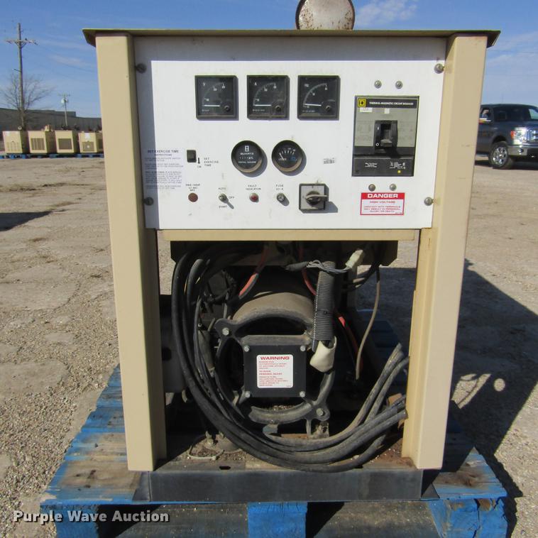 image for item DD2738 1998 Generac 00753-4 generator