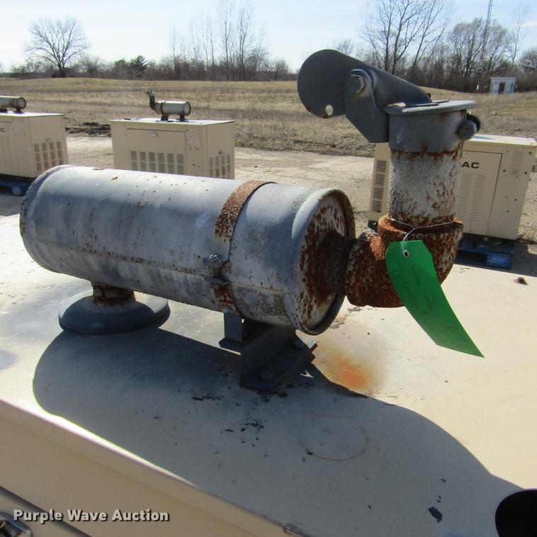 image for item DD2742 1998 Generac 00755-5 generator